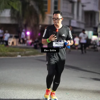 Runner Photo 7812541