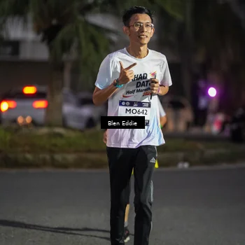 Runner Photo 7812643