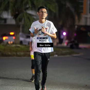 Runner Photo 7812644