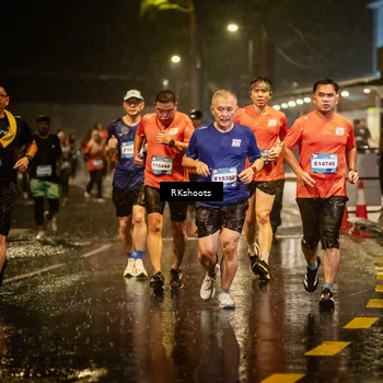 Runner Photo 7812669
