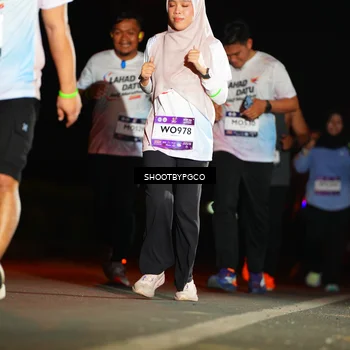 Runner Photo 7812677