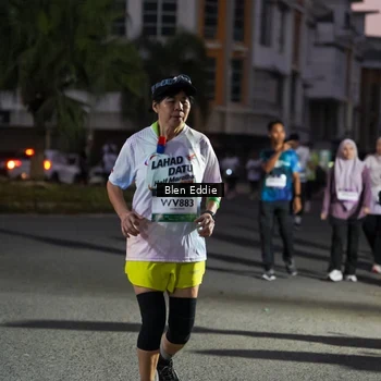 Runner Photo 7812683