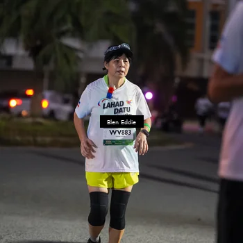 Runner Photo 7812688