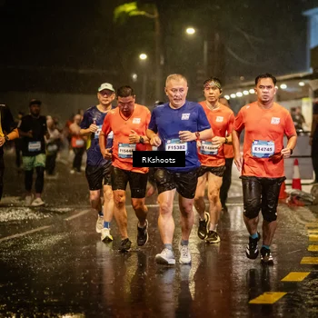Runner Photo 7812694