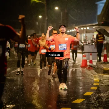 Runner Photo 7812698