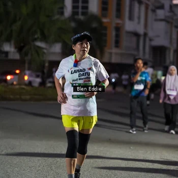 Runner Photo 7812700