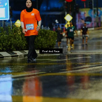 Runner Photo 7812705