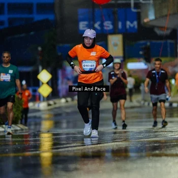 Runner Photo 7812716