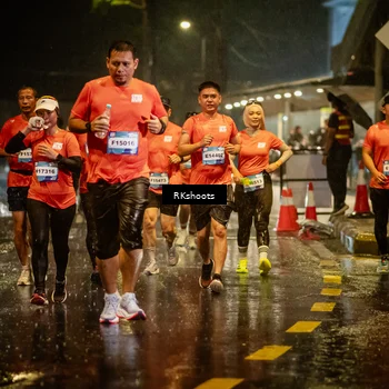 Runner Photo 7812740