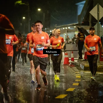 Runner Photo 7812773