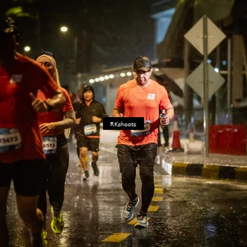 Runner Photo 7812775