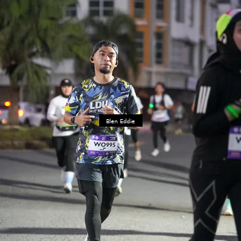 Runner Photo 7812831