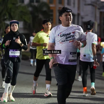 Runner Photo 7812850