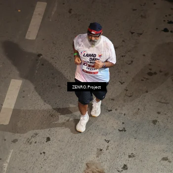 Runner Photo 7812932