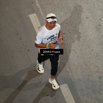 Runner Photo 7812978
