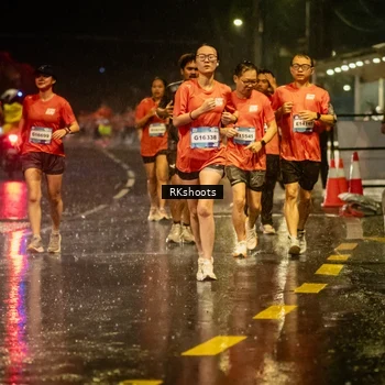 Runner Photo 7812993