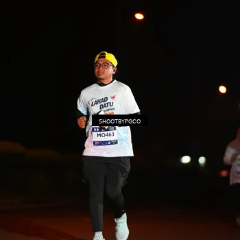 Runner Photo 7813084