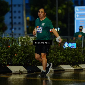 Runner Photo 7813259
