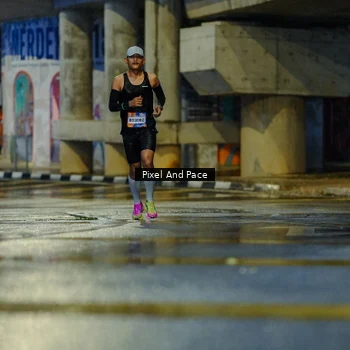 Runner Photo 7813296
