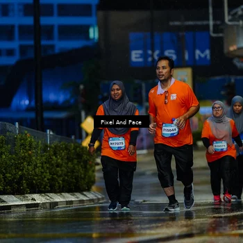 Runner Photo 7813304