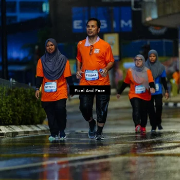 Runner Photo 7813305