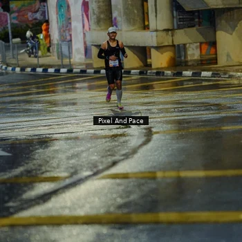 Runner Photo 7813331
