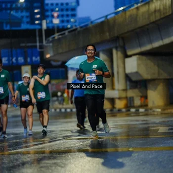 Runner Photo 7813413