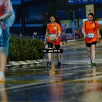 Runner Photo 7813473