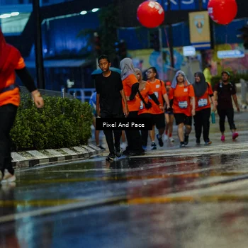 Runner Photo 7813537