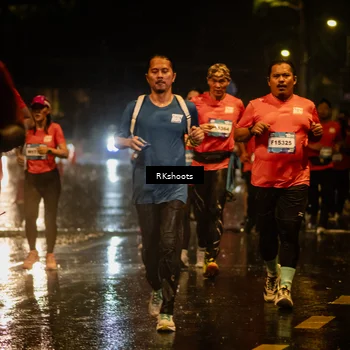 Runner Photo 7813641