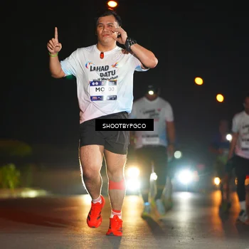Runner Photo 7813643