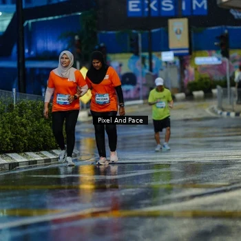 Runner Photo 7813728