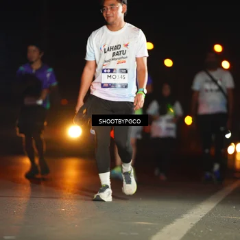 Runner Photo 7813744