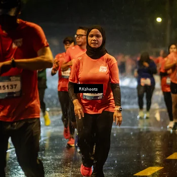 Runner Photo 7813773
