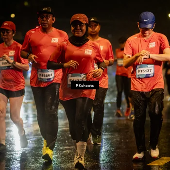 Runner Photo 7813774