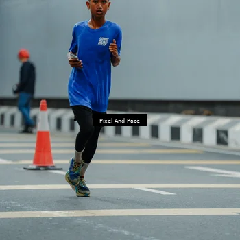 Runner Photo 7814006