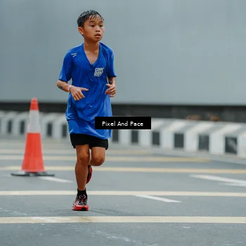 Runner Photo 7814037