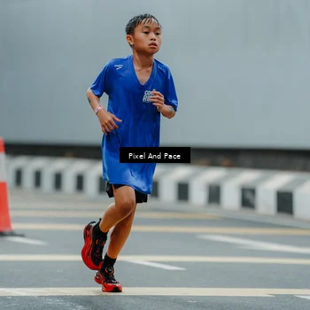 Runner Photo 7814047