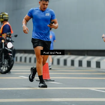 Runner Photo 7814055
