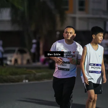 Runner Photo 7814086
