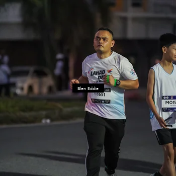 Runner Photo 7814087