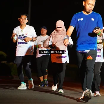 Runner Photo 7814108