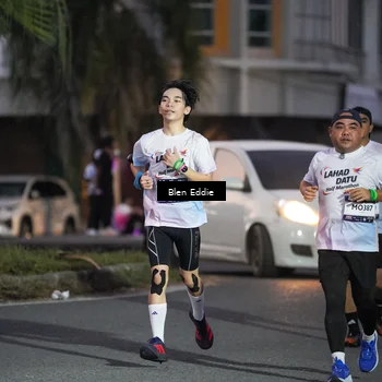 Runner Photo 7814152