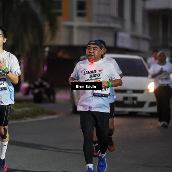 Runner Photo 7814163