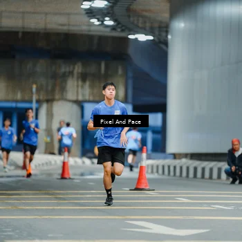 Runner Photo 7814193
