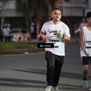 Runner Photo 7814199