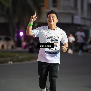 Runner Photo 7814247