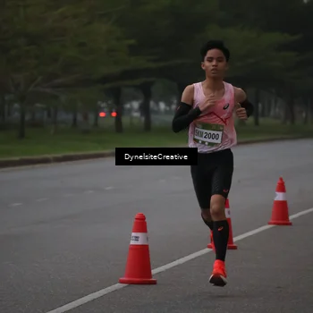 Runner Photo 7814278