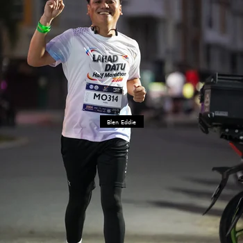 Runner Photo 7814293