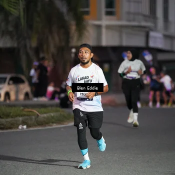 Runner Photo 7814310